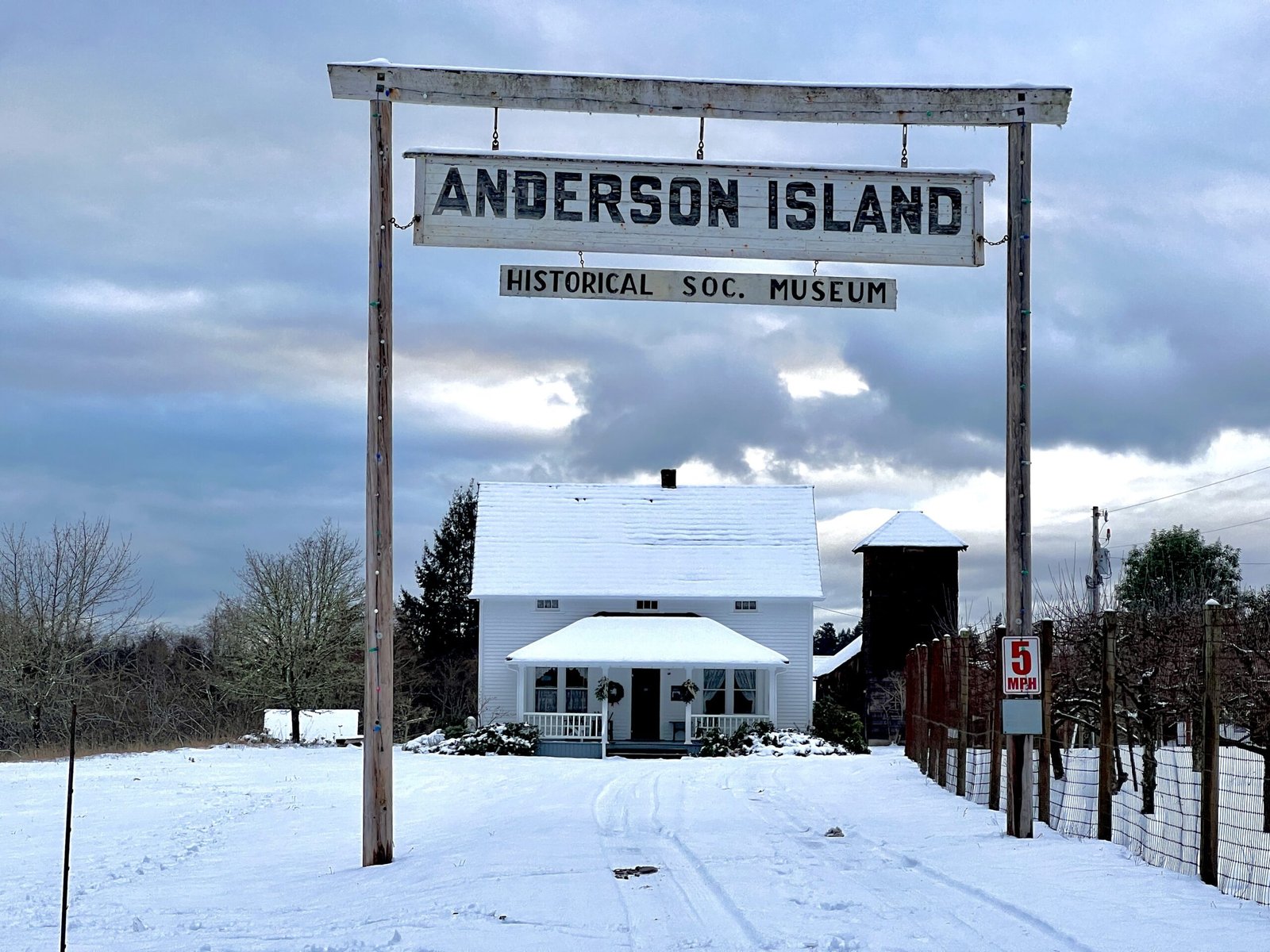 What Snowbirds Should Do to Their Property Before Leaving for the Winter